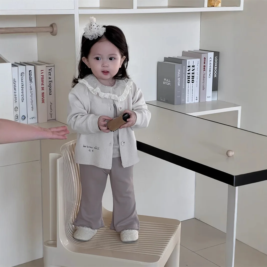 2025 Spring New Baby Long Sleeve Coat Infant Girls Cartoon Letter Cardigan Cotton Toddler Loose Casual Jacket Kids Clothes
2025 Spring New Baby Long Sleeve Coat Infant Girls Cartoon Letter Cardigan Cotton Toddler Loose Casual Jacket Kids Clothes