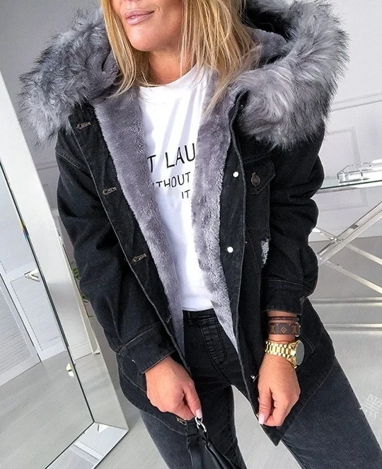 Женское зимнее винтажное джинсовое пальто с капюшоном, отделкой из искусственного меха и плюшевой подкладкой – незаменимый элемент уличной моды
Женское зимнее винтажное джинсовое пальто с капюшоном, отделкой из искусственного меха и плюшевой подкладкой – незаменимый элемент уличной моды