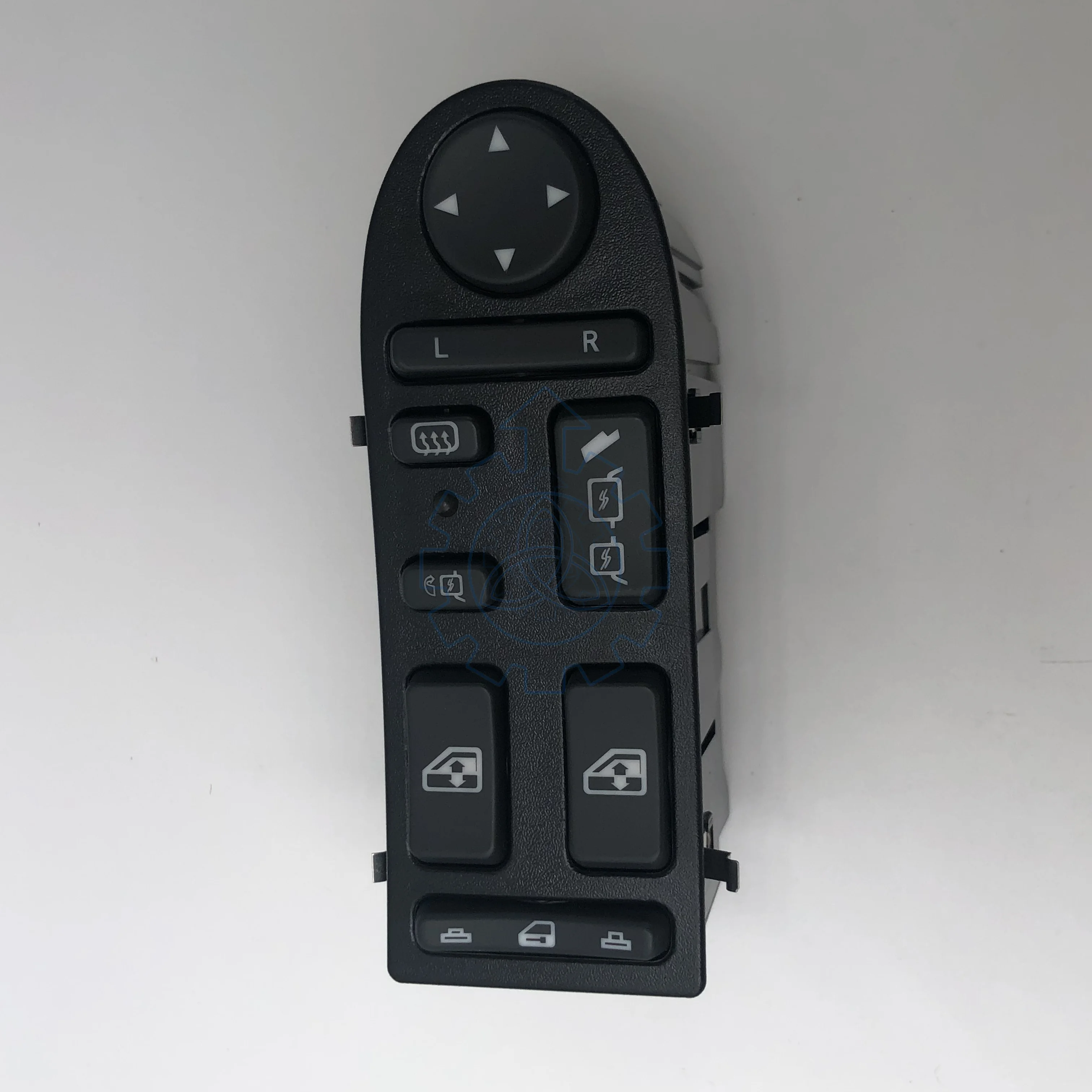81258067000 81258067007 81258067012 81258067015 81258067017 81258067098Power Window Lifter Control Switch For MAN TGA TGX
81258067000 81258067007 81258067012 81258067015 81258067017 81258067098Power Window Lifter Control Switch For MAN TGA TGX