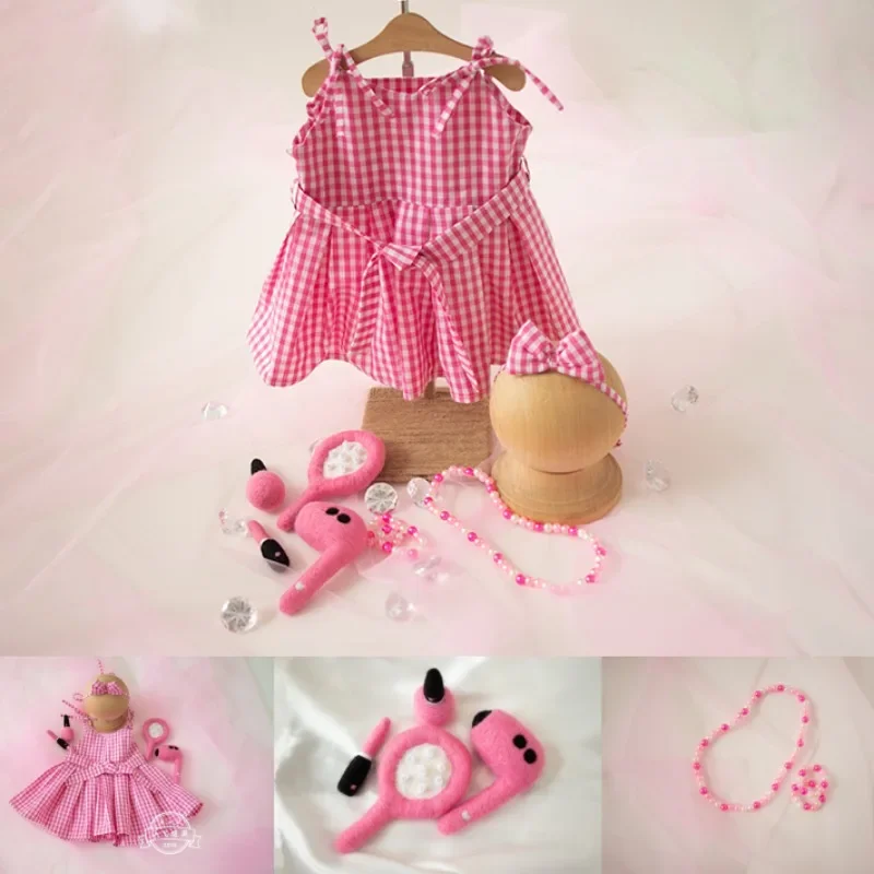 Dvotinst Newborn Baby Girls Photography Props Pink Set Plaid Dress Headband Wool Comb Hair Dryer Necklace Studio Photo Props
Dvotinst Newborn Baby Girls Photography Props Pink Set Plaid Dress Headband Wool Comb Hair Dryer Necklace Studio Photo Props
