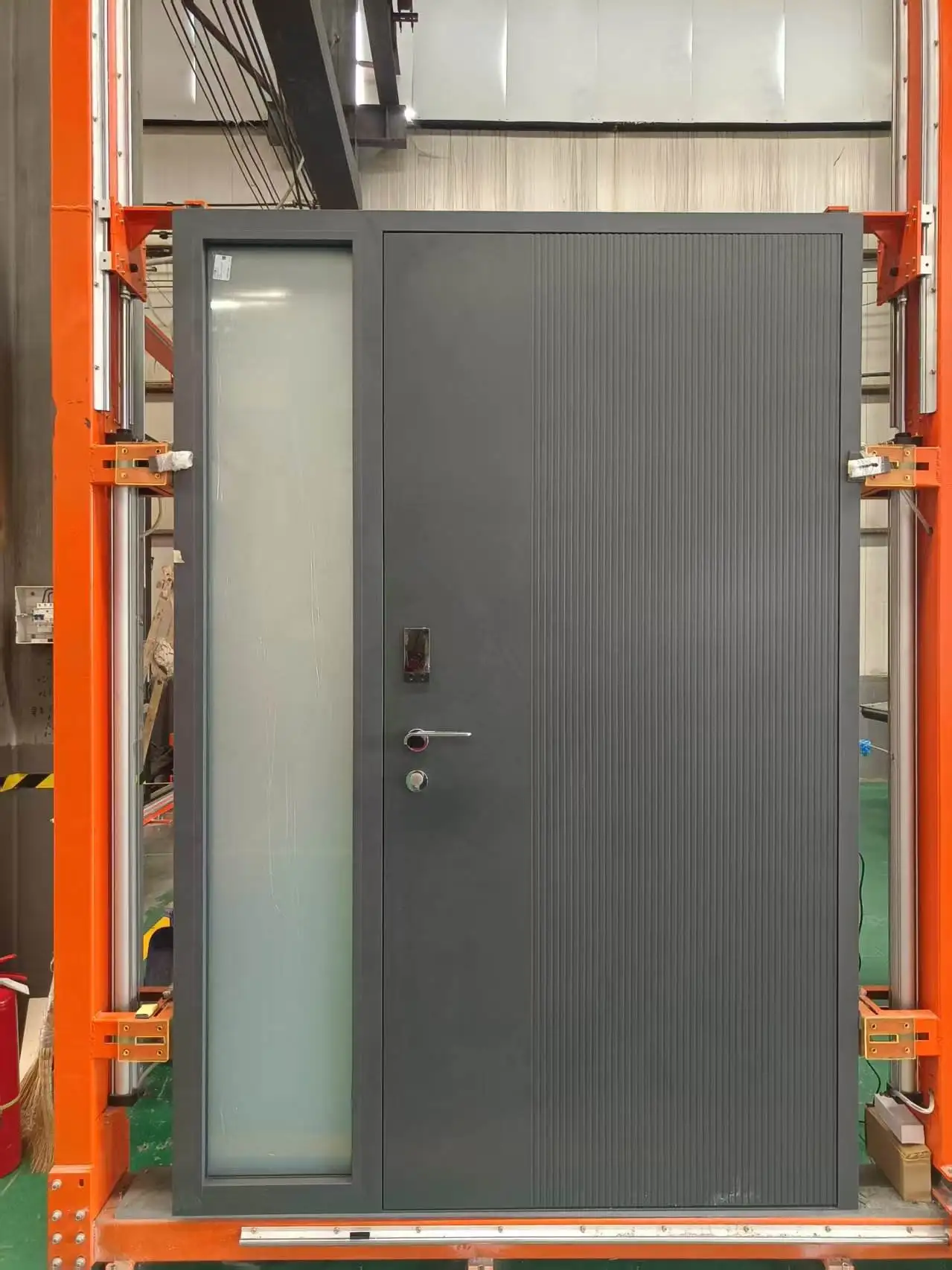 Factory Custom Made Large Sized Household Hinged Door Aluminum Alloy Heavy Duty Security Doors External Entry Manual Front Doors
Factory Custom Made Large Sized Household Hinged Door Aluminum Alloy Heavy Duty Security Doors External Entry Manual Front Doors