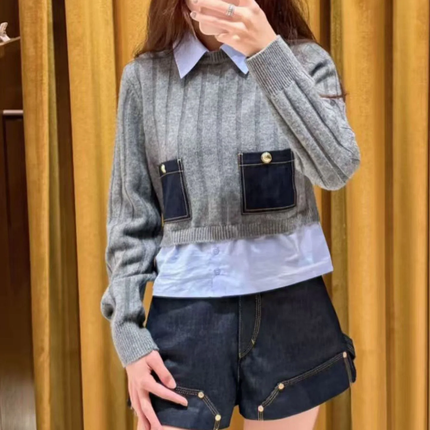 Knitwear 2025 new color collision POLO collar false two elegant temperament long sleeve pullover sweater
Knitwear 2025 new color collision POLO collar false two elegant temperament long sleeve pullover sweater