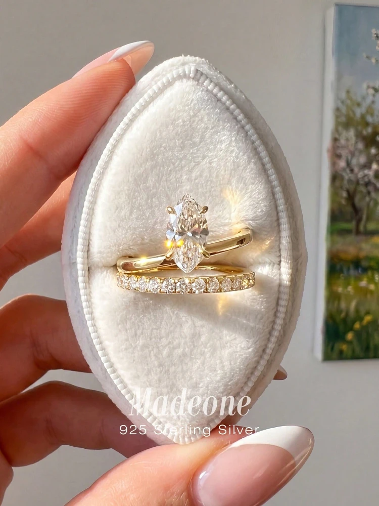 925 Sterling Silver Zircon Sparkling Fashion Unique Marquise Ring for Women Engagement Wedding Luxury High Quality Fine Jewelry
925 Sterling Silver Zircon Sparkling Fashion Unique Marquise Ring for Women Engagement Wedding Luxury High Quality Fine Jewelry