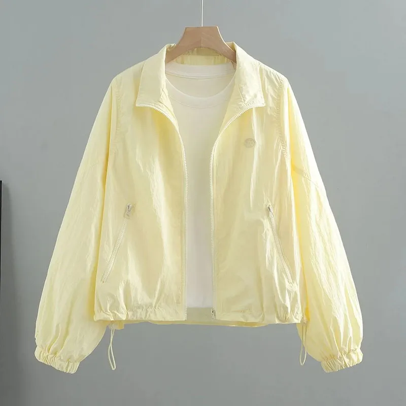 Thin drawstring sunscreen coat 2025 female short summer new Korean version of loose wild letter stand-up collar jacket top
Thin drawstring sunscreen coat 2025 female short summer new Korean version of loose wild letter stand-up collar jacket top