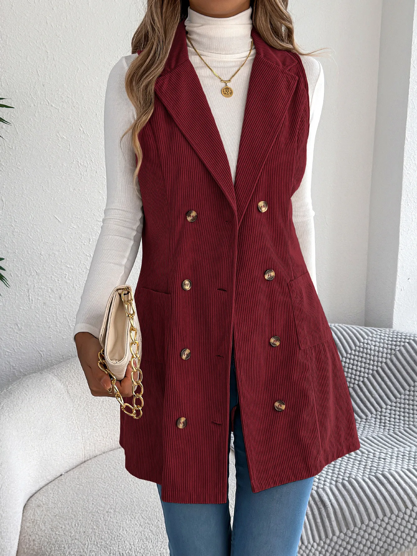 Autumn New Commuter Vest Fashion Solid Color Corduroy Single Breasted Sleeveless Pocket Coat Elegant Commuter Women Clothing
Autumn New Commuter Vest Fashion Solid Color Corduroy Single Breasted Sleeveless Pocket Coat Elegant Commuter Women Clothing