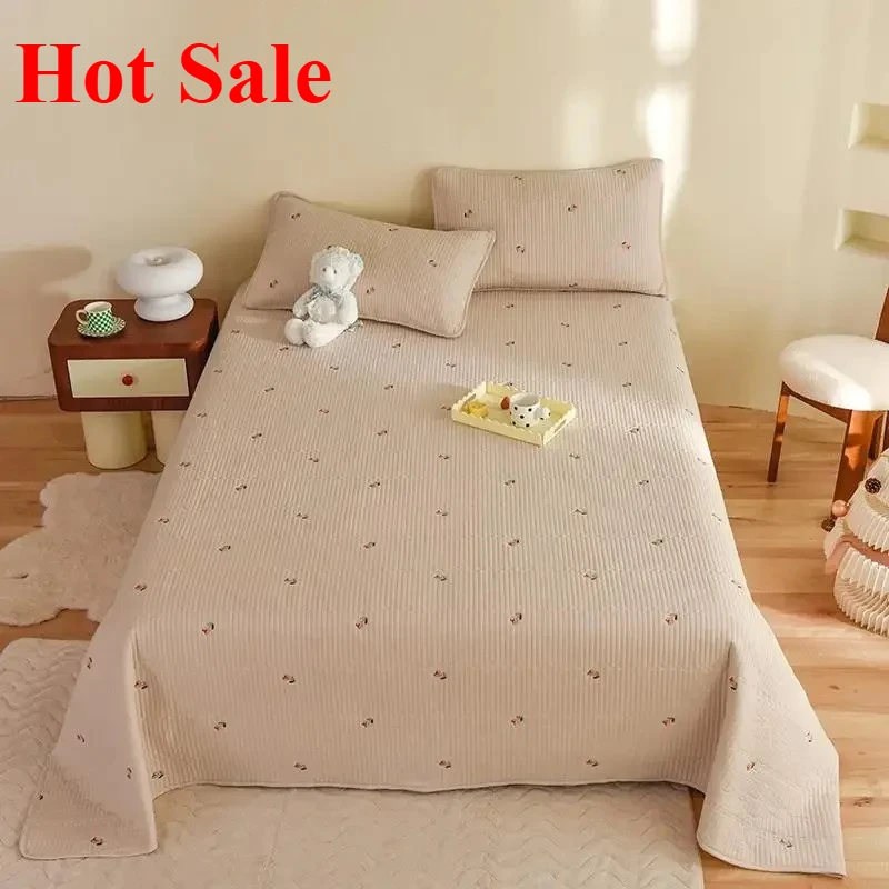 Pure Cotton embroidery Chic Quilted Cotton Bedspread Bed Cover set Coverlets, Pillowcases 3pcs
Pure Cotton embroidery Chic Quilted Cotton Bedspread Bed Cover set Coverlets, Pillowcases 3pcs