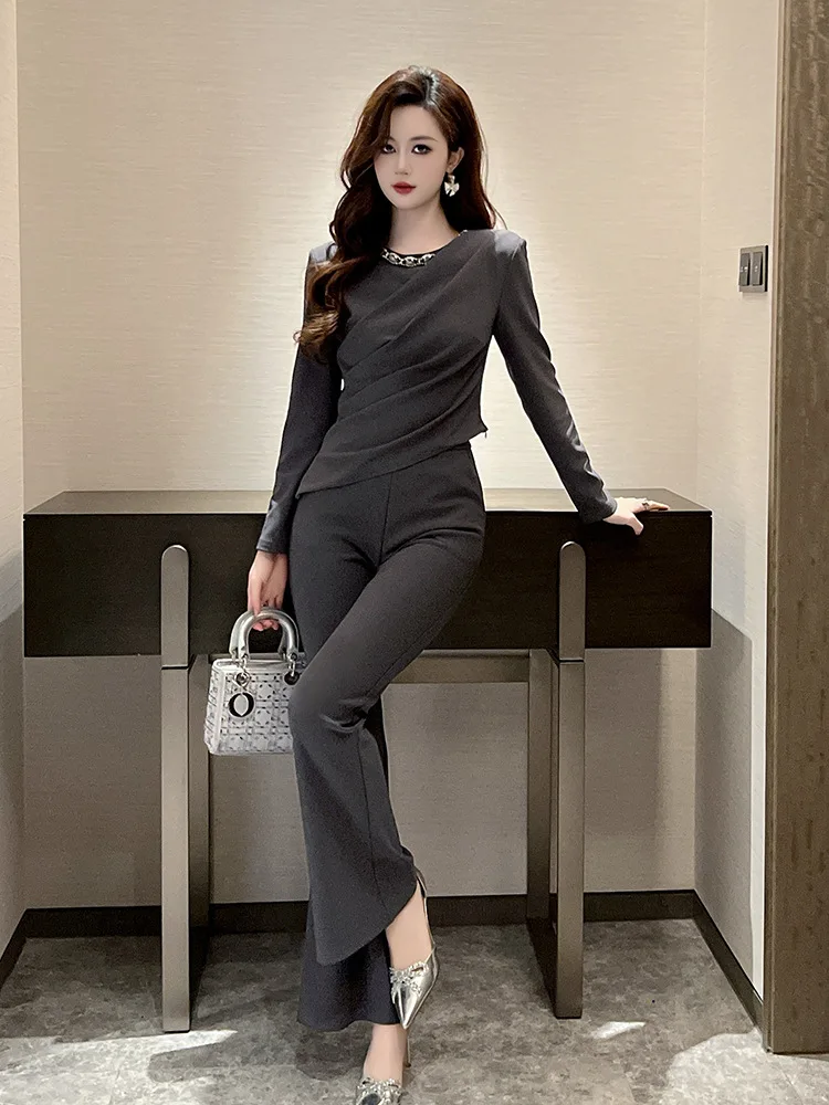 Spring New Style French Design Irregular Top High Waist Micro-Flared Trousers Casual Suit
Spring New Style French Design Irregular Top High Waist Micro-Flared Trousers Casual Suit
