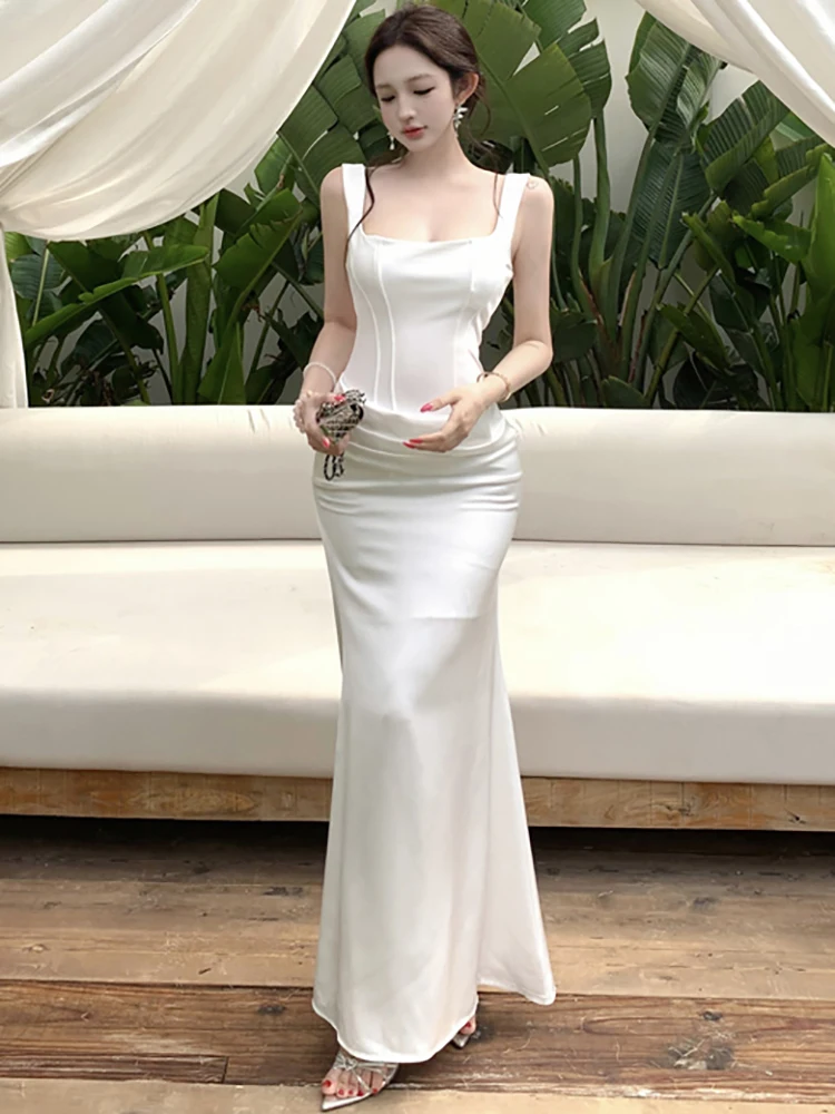 2026 White Satin Pleated Bodycon Square Collar Sling Dress Women Vintage Luxury Evening Dress Summer Korean Elegant Party Dress
2026 White Satin Pleated Bodycon Square Collar Sling Dress Women Vintage Luxury Evening Dress Summer Korean Elegant Party Dress