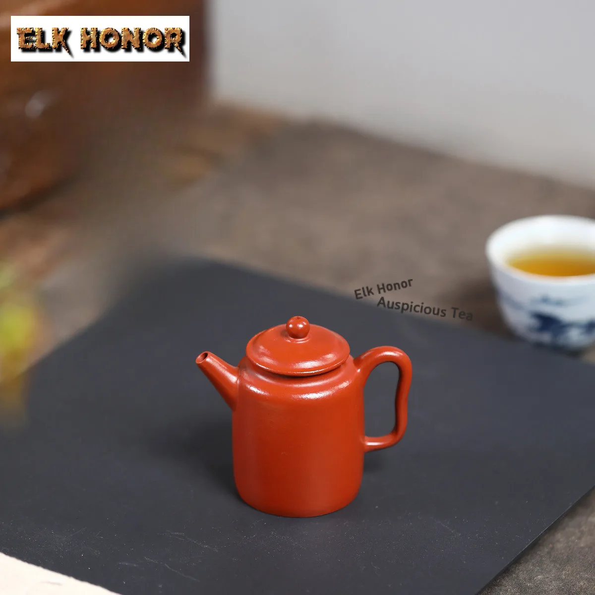 Чайник из исинской фиолетовой глины (100 мл), ручной работы, в античном стиле, модель Ji Zhi, из необработанной глины Цзучжу, китайский чайный набор из глины Цзыша, декоративный подарок
Чайник из исинской фиолетовой глины (100 мл), ручной работы, в античном стиле, модель Ji Zhi, из необработанной глины Цзучжу, китайский чайный набор из глины Цзыша, декоративный подарок