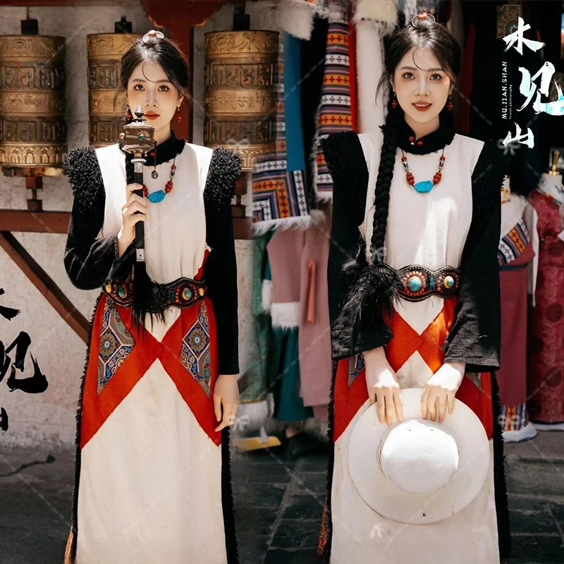 New Ethnic Minority Style Tibetan Clothing Photography Studio Travel Photography Costume Traditional Tibetan Robe Art Photo S...
New Ethnic Minority Style Tibetan Clothing Photography Studio Travel Photography Costume Traditional Tibetan Robe Art Photo S...