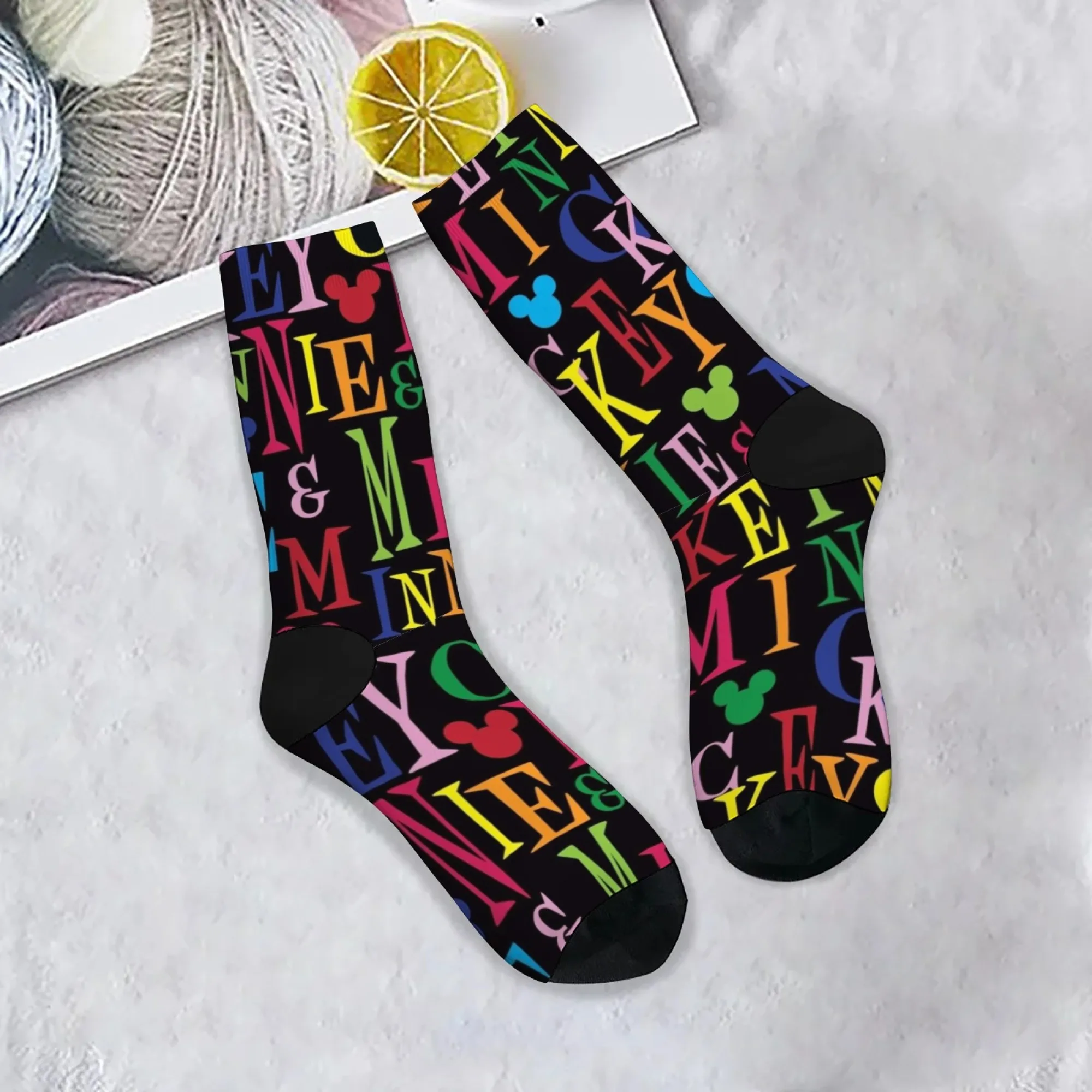 Mickey Mouse Letter Print Men's Socks Comfortable Breathable Non-slip Socks Novelty Harajuku Retro Compression Socks Party Gift
Mickey Mouse Letter Print Men's Socks Comfortable Breathable Non-slip Socks Novelty Harajuku Retro Compression Socks Party Gift