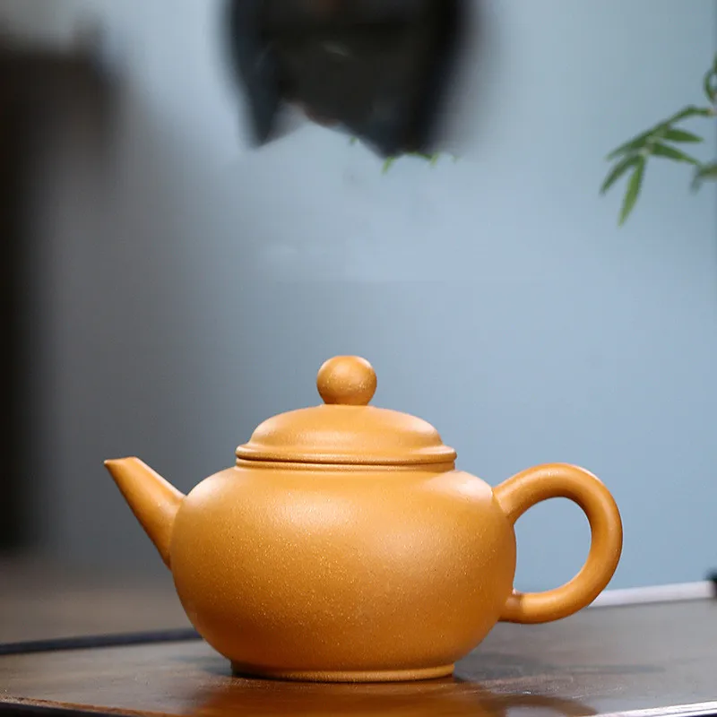 110cc Classic Yixing Purple Clay Teapot Raw Ore Section Mud Beauty Kettle Zisha Dragon Egg Tea Pot Chinese Tea Sets Accessories
110cc Classic Yixing Purple Clay Teapot Raw Ore Section Mud Beauty Kettle Zisha Dragon Egg Tea Pot Chinese Tea Sets Accessories
