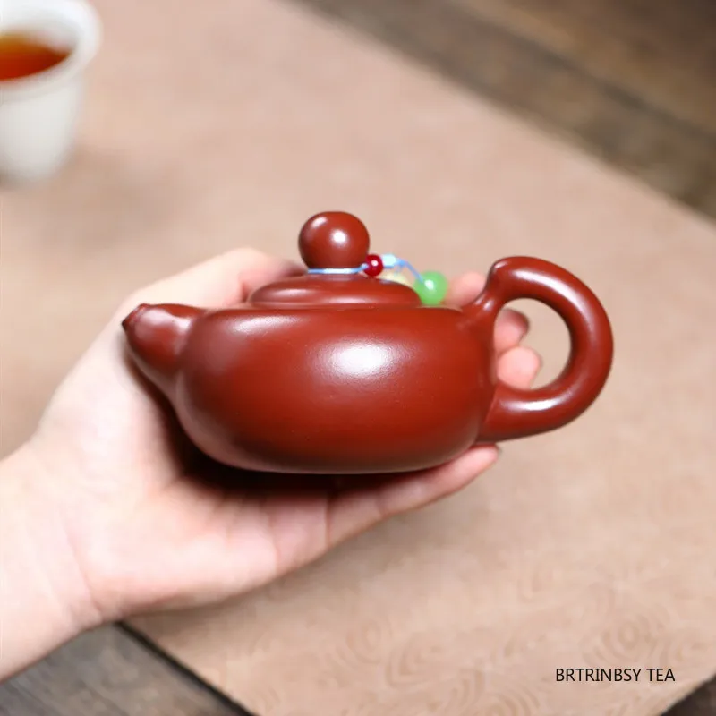 140ml Chinese Yixing Purple Clay Teapot Tradition Handmade Zisha Tea Pot Beauty Tea Infuser Kettle Household Tea Set Teaware
140ml Chinese Yixing Purple Clay Teapot Tradition Handmade Zisha Tea Pot Beauty Tea Infuser Kettle Household Tea Set Teaware