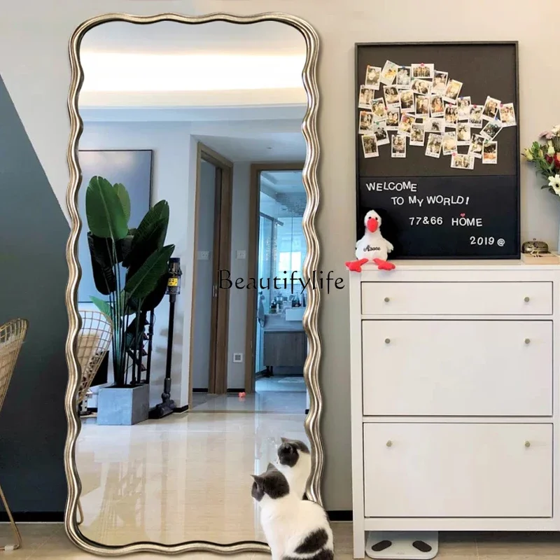 LJYFrench retro wall-mounted floor-to-ceiling mirror household light luxury wall-mounted European fitting mirror
LJYFrench retro wall-mounted floor-to-ceiling mirror household light luxury wall-mounted European fitting mirror