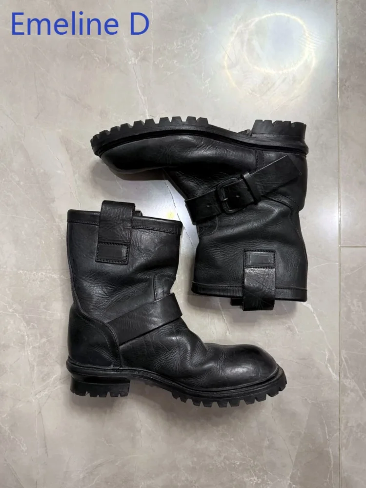 Women's Washed Leather Moto Booties Round Toe Wide Buckle Band Thick Tread Sole Low Block Heel Retro Punk Daily Casual Footwear
Women's Washed Leather Moto Booties Round Toe Wide Buckle Band Thick Tread Sole Low Block Heel Retro Punk Daily Casual Footwear
