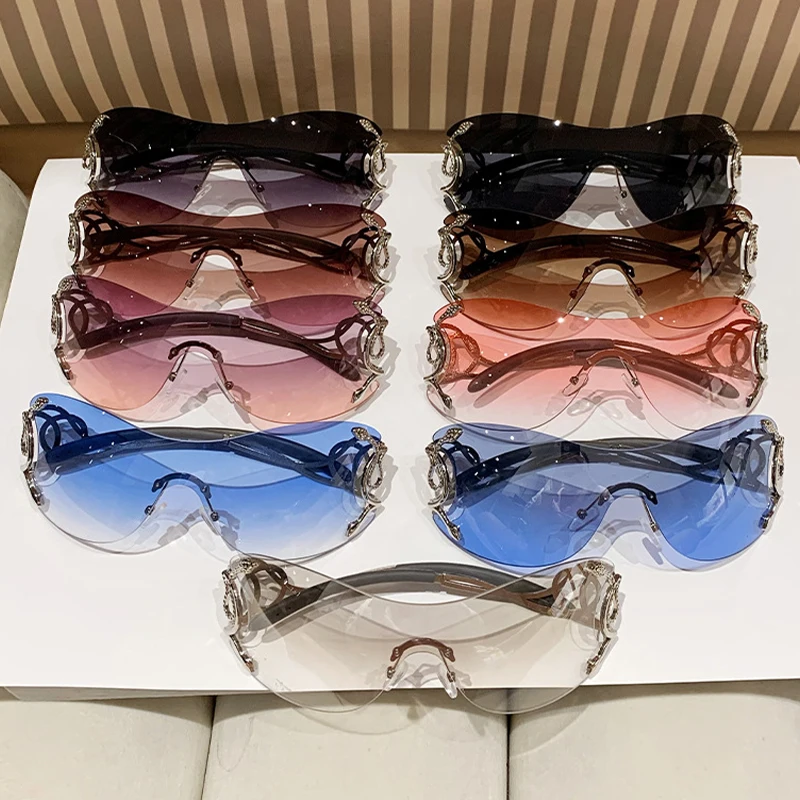 ROXI | 2025 Fashion Punk Y2K Sunglasses Women Outdoor Shades Trendy Luxury Brand Star Decoration Eyewear UV400 Goggles
ROXI | 2025 Fashion Punk Y2K Sunglasses Women Outdoor Shades Trendy Luxury Brand Star Decoration Eyewear UV400 Goggles
