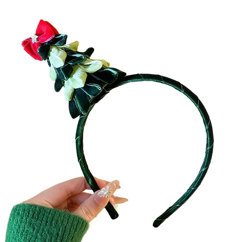 Christmas tree headband girl Christmas dress up children's gift headgear atmosphere photo props
Christmas tree headband girl Christmas dress up children's gift headgear atmosphere photo props