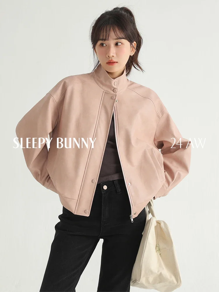 PU Leather Jacket Women Fall Loose Fit Casual Short Windproof Coat Versatile Turn-Down or Stand Collar Drop Shoulder Outerwear
PU Leather Jacket Women Fall Loose Fit Casual Short Windproof Coat Versatile Turn-Down or Stand Collar Drop Shoulder Outerwear