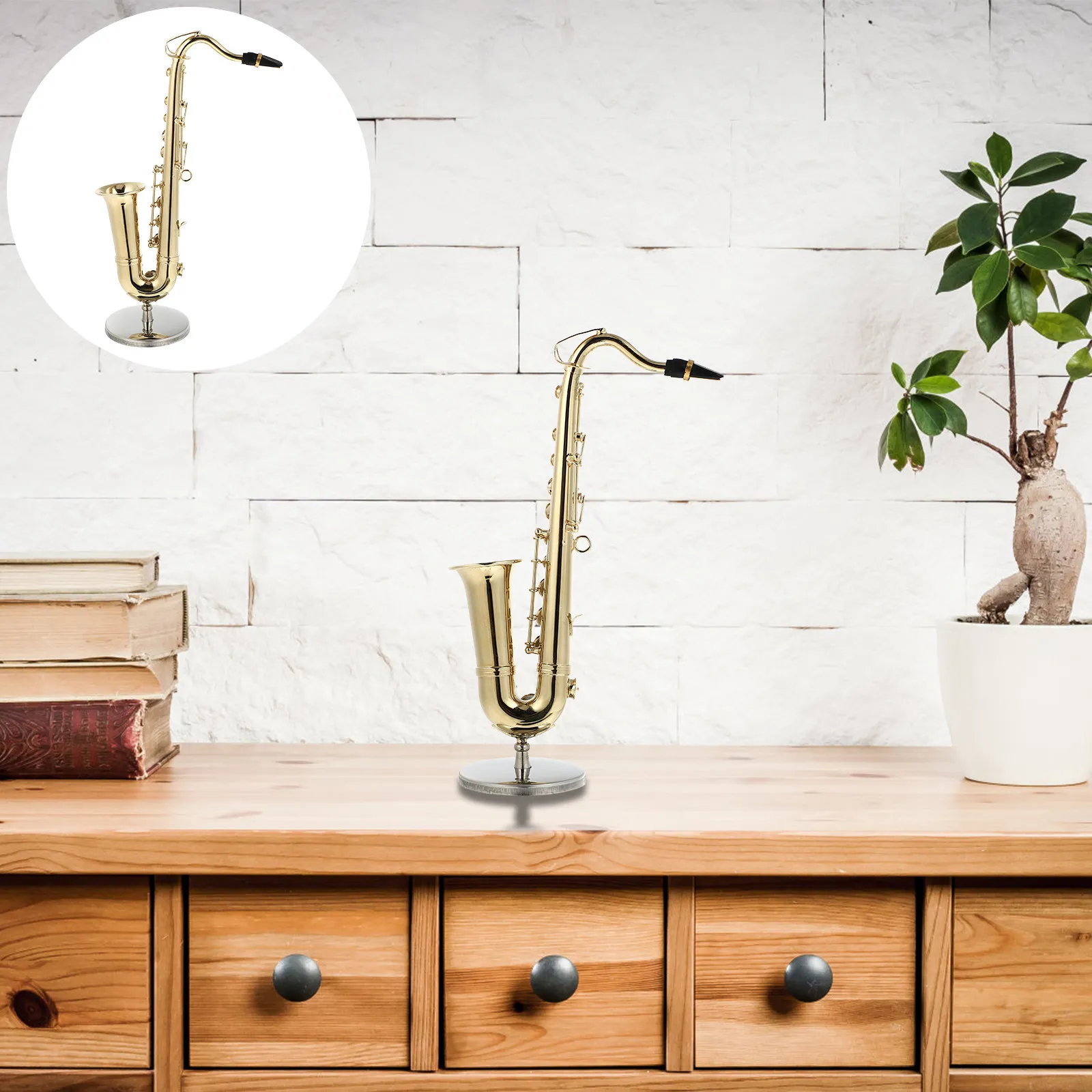 1Set Saxophone Ornament Realistic Fine Workmanship Golden Miniature Musical Instrument Home Decoration Mini Tenor Saxophone
1Set Saxophone Ornament Realistic Fine Workmanship Golden Miniature Musical Instrument Home Decoration Mini Tenor Saxophone
