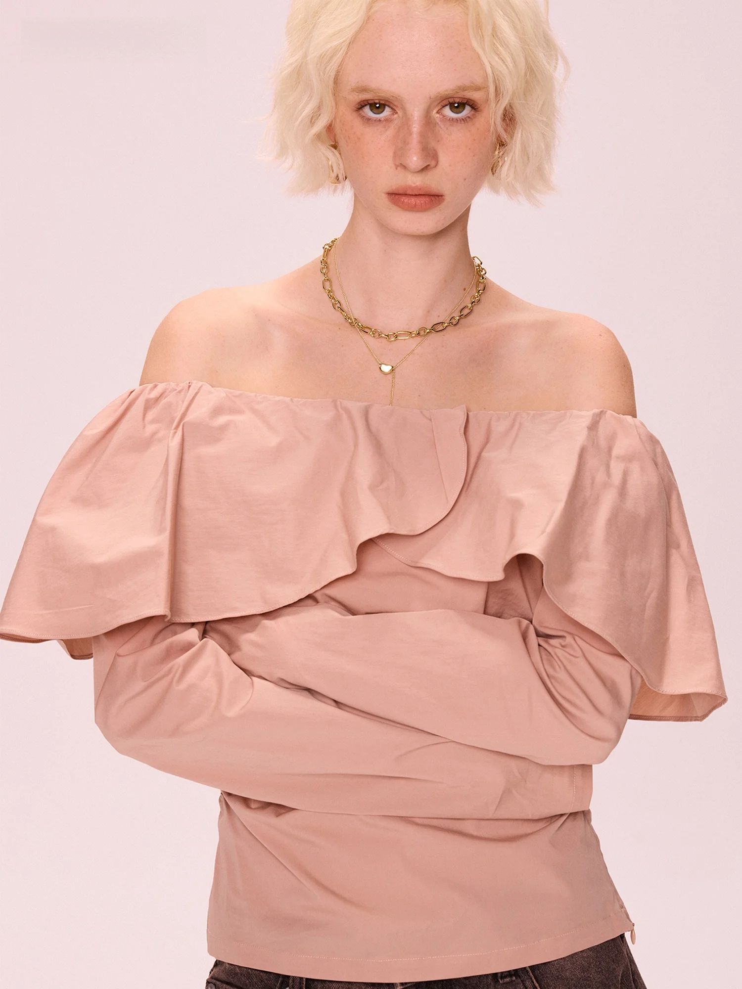 MOKACAKE Pink Long Sleeve One Shoulder Pleated Women's Shirt Design Sensation Slimming Top for Autumn Casual Style Unive...
MOKACAKE Pink Long Sleeve One Shoulder Pleated Women's Shirt Design Sensation Slimming Top for Autumn Casual Style Unive...