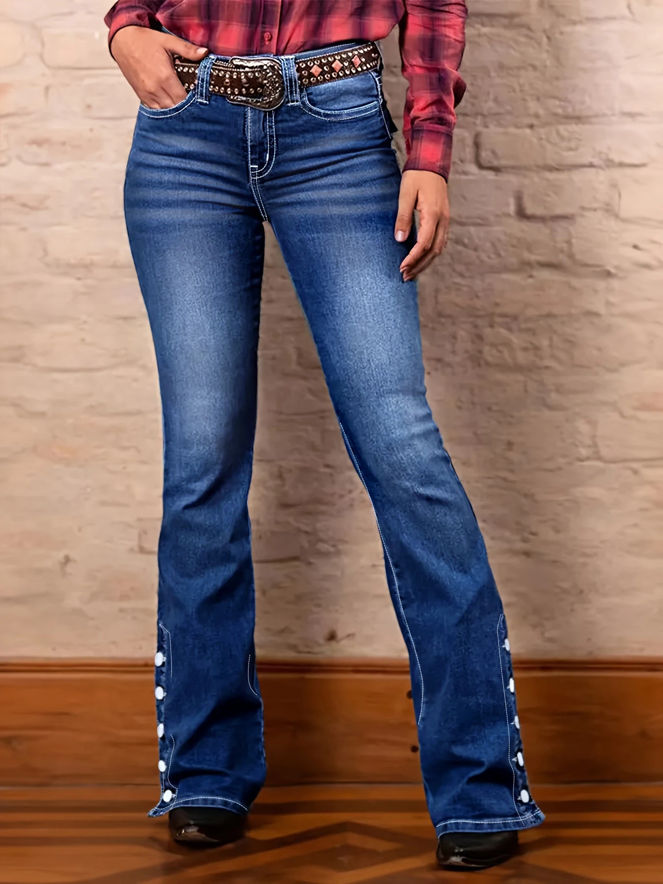 Women's Light Blue Washed Flare Jeans, Side Split Button Detail Butt-Lifting Slimming Versatile Western Bootcut Pants
Women's Light Blue Washed Flare Jeans, Side Split Button Detail Butt-Lifting Slimming Versatile Western Bootcut Pants