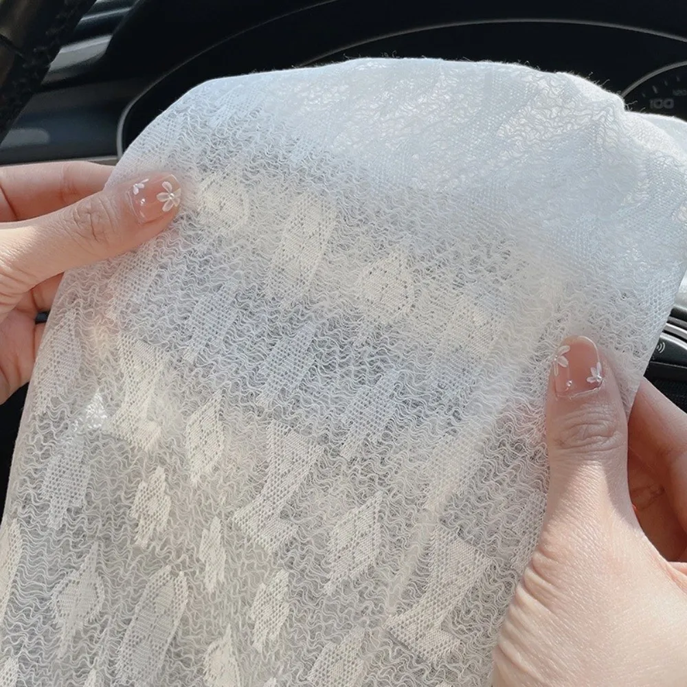 Fashion Breathable Sun Sleeves Anti-UV Sun Protection Driving Gloves Long Loose Fit Floral Lace Gloves
Fashion Breathable Sun Sleeves Anti-UV Sun Protection Driving Gloves Long Loose Fit Floral Lace Gloves