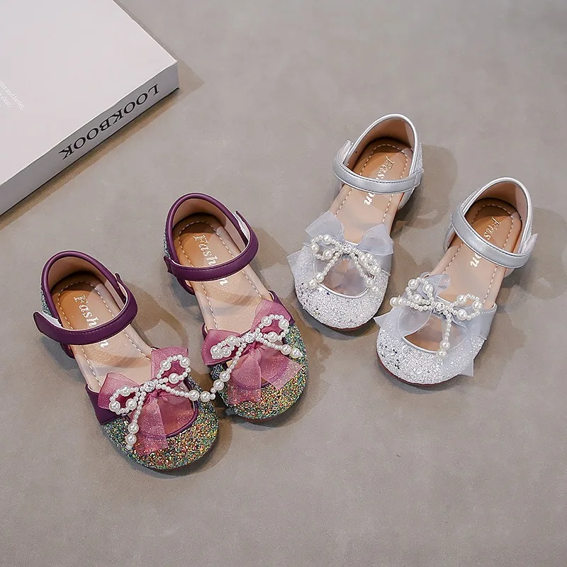 2026 Summer Girls Sequin Lace Bow Princess Sandals Baby Pearl Dance Show Shoes Kids Soft Sole Sandals Children Party Shoes
2026 Summer Girls Sequin Lace Bow Princess Sandals Baby Pearl Dance Show Shoes Kids Soft Sole Sandals Children Party Shoes