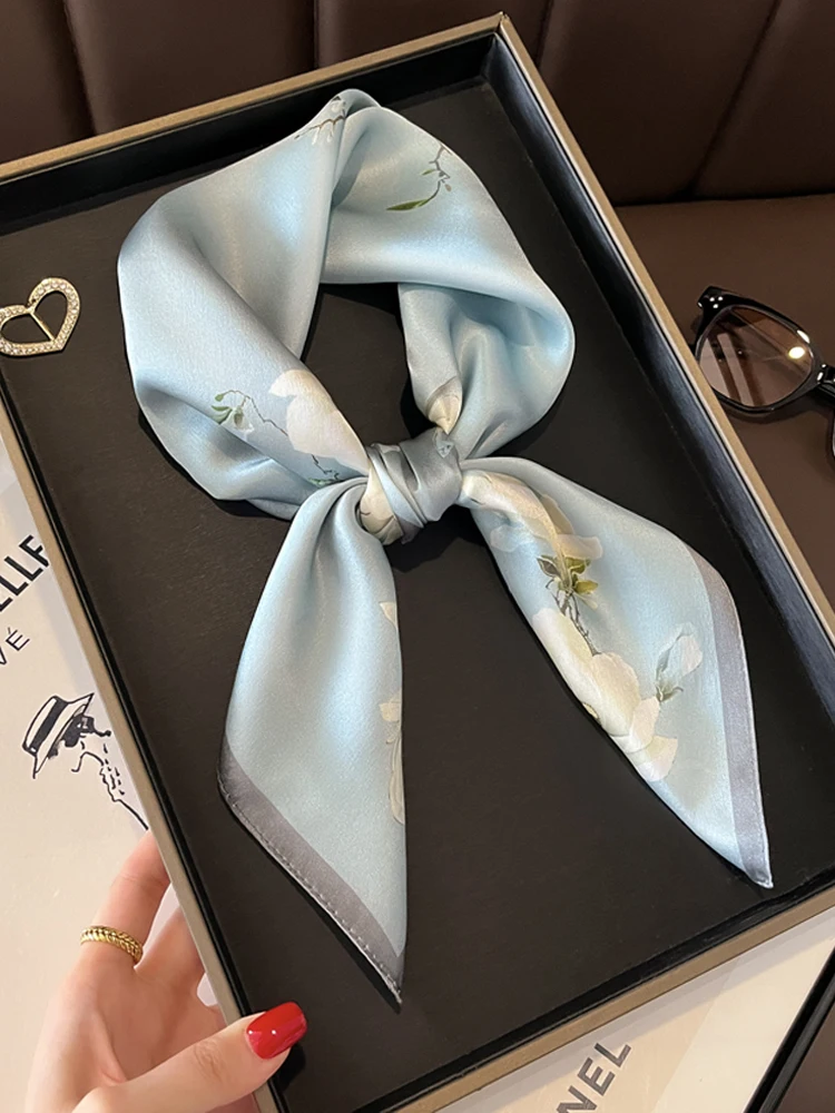 Luxury Floral Print Silk Square Scarf Women Soft Satin Kerchief Hairband Neckerchief Head Hijab Lady Headband Foulard Bag E5864
Luxury Floral Print Silk Square Scarf Women Soft Satin Kerchief Hairband Neckerchief Head Hijab Lady Headband Foulard Bag E5864