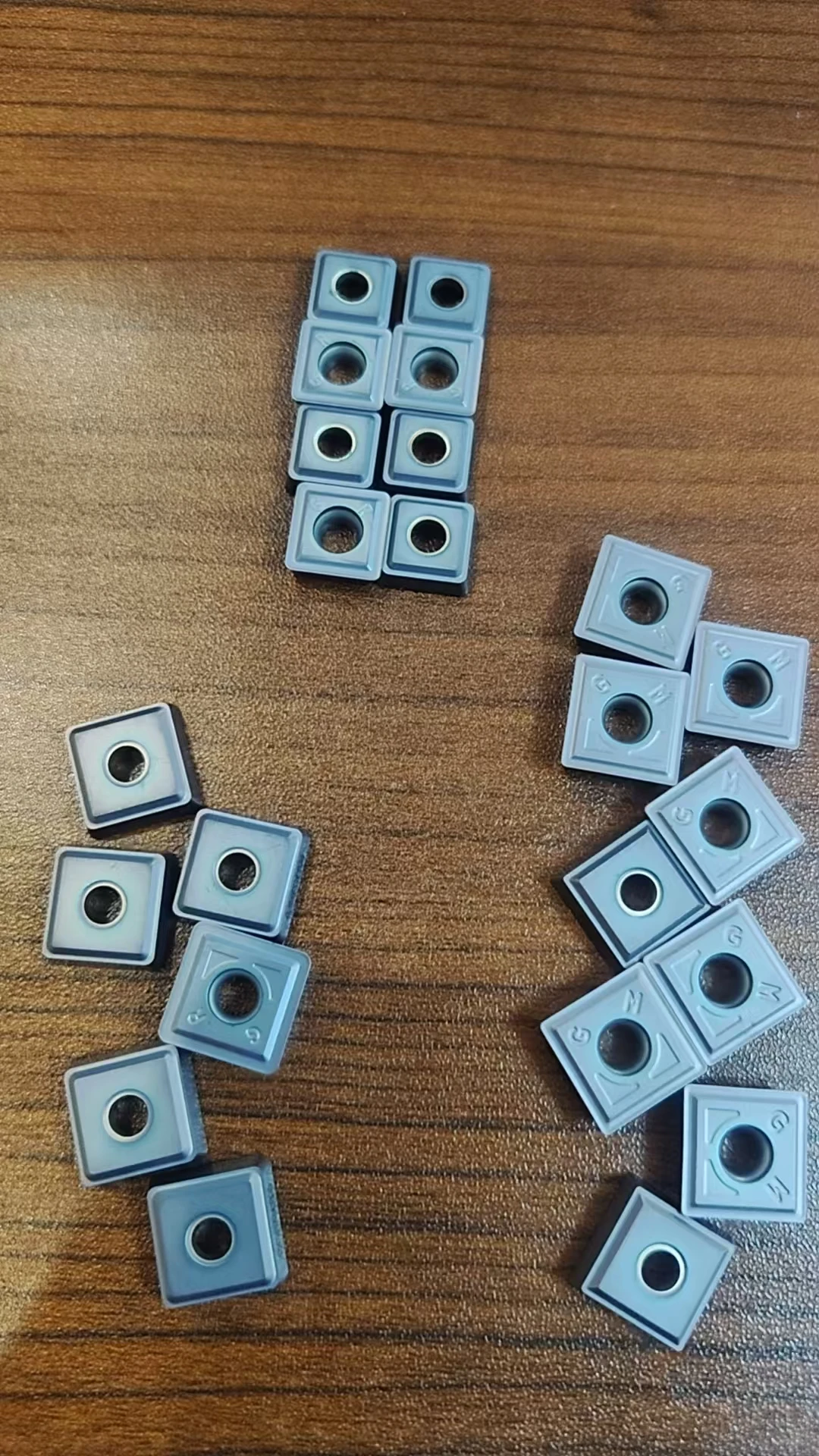 880-0303W06H-P-MS 2044 CNC BLADE 880-040305H-C-GR 1044
880-0303W06H-P-MS 2044 CNC BLADE 880-040305H-C-GR 1044