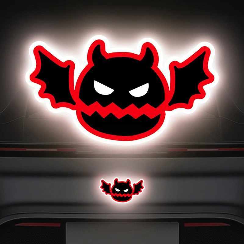 Creative Devil Helmet Waterproof Reflective Tape Scratches Block Motorcycle Decorations Cartoon Pattern Accessoire Voiture Auto
Creative Devil Helmet Waterproof Reflective Tape Scratches Block Motorcycle Decorations Cartoon Pattern Accessoire Voiture Auto