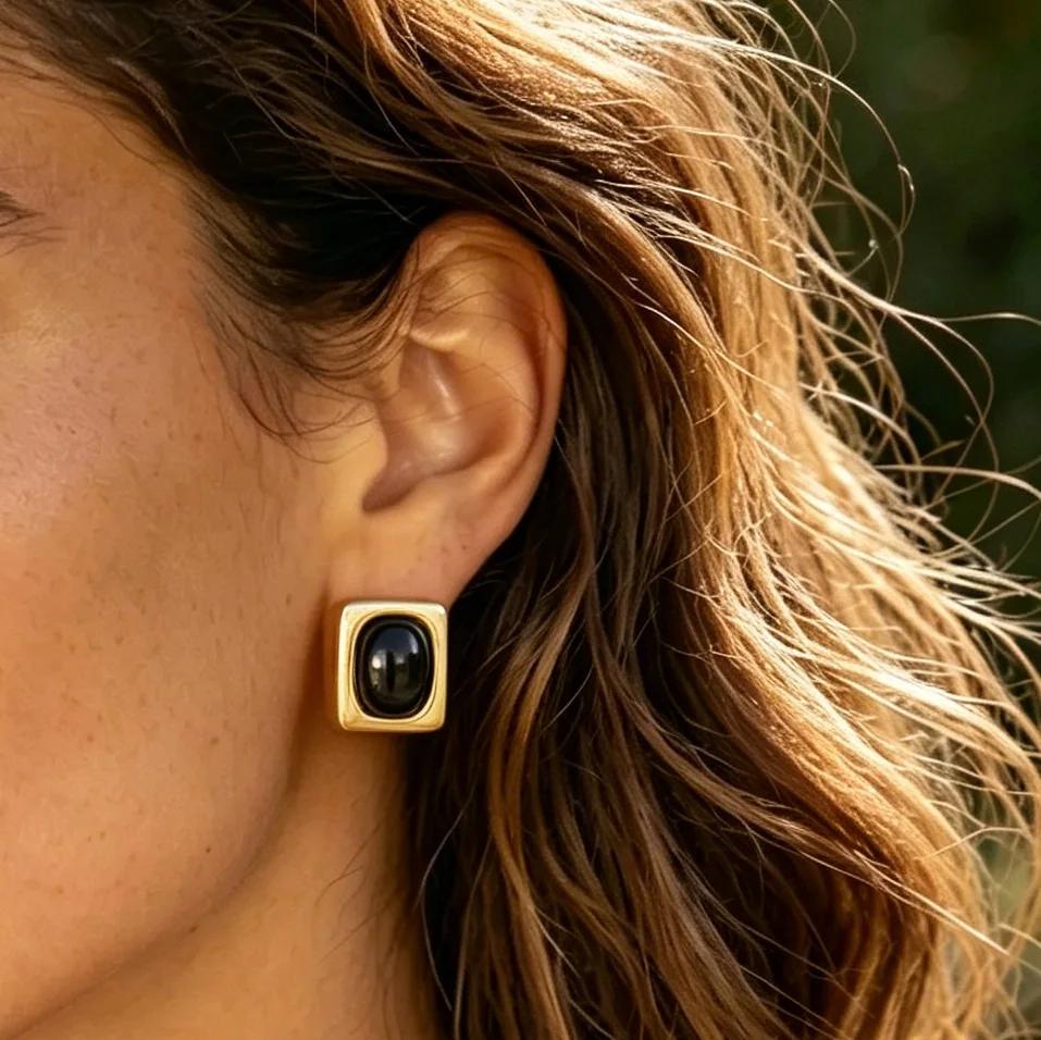 Square Nature Stone Stud Earrings Inlaid Oval Black Agate Stainless Steel Earrings Tarnish-proof Charm Jewelry Gifts For Women
Square Nature Stone Stud Earrings Inlaid Oval Black Agate Stainless Steel Earrings Tarnish-proof Charm Jewelry Gifts For Women