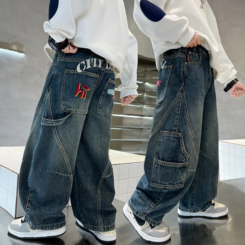 Boys Fashion Street Trousers New Design Kids Personalized letter embroidery Jeans Children Trendy Denim Pants
Boys Fashion Street Trousers New Design Kids Personalized letter embroidery Jeans Children Trendy Denim Pants