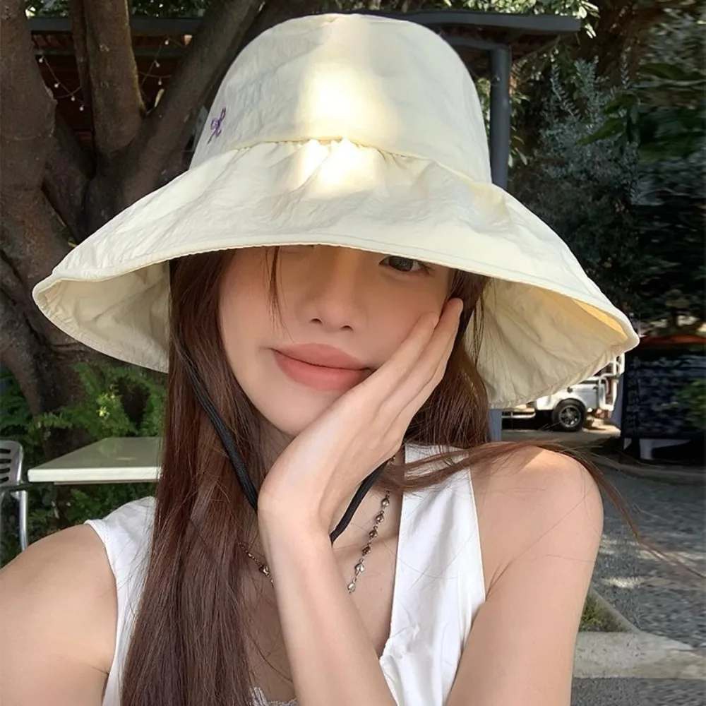 Adjustable Korean Bow Bucket Hat Quick Dry Wide Brim Fisherman Hat Outdoor Sweet Women's Sun Hat for Girls
Adjustable Korean Bow Bucket Hat Quick Dry Wide Brim Fisherman Hat Outdoor Sweet Women's Sun Hat for Girls