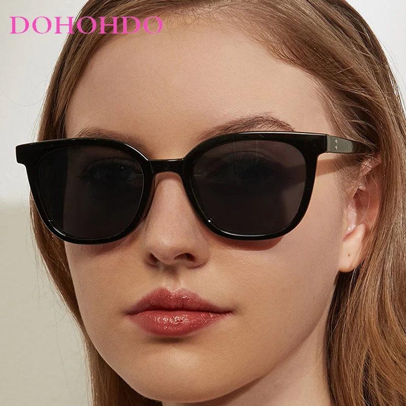 Classic Small Square Sunglasses Women Men Luxury Brand Designer Eyeglasses Female Driving Shades Travel Fishing Eyewear UV400
Classic Small Square Sunglasses Women Men Luxury Brand Designer Eyeglasses Female Driving Shades Travel Fishing Eyewear UV400