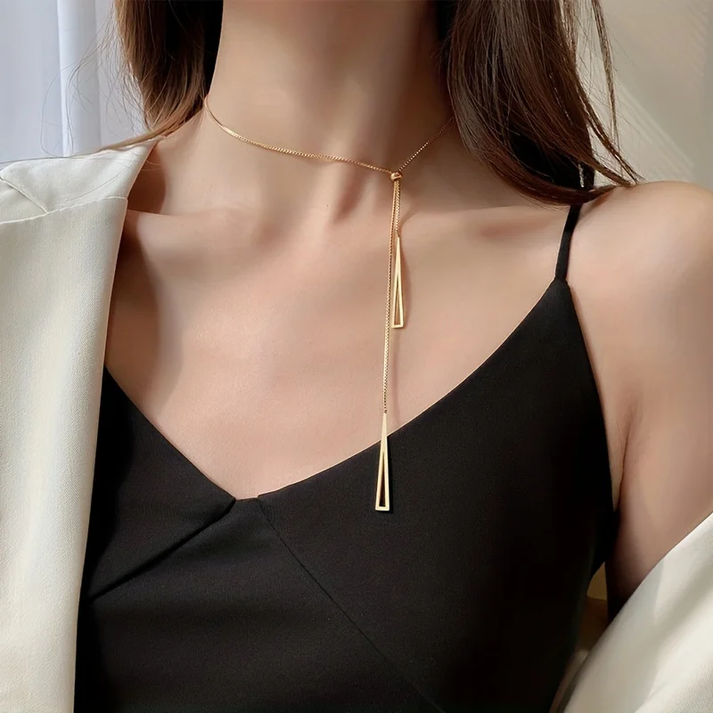 Delicate Adjustable Stainless Steel Chain Geometric Triangular Tassel Pendant Necklace Clavicle Chain
Delicate Adjustable Stainless Steel Chain Geometric Triangular Tassel Pendant Necklace Clavicle Chain
