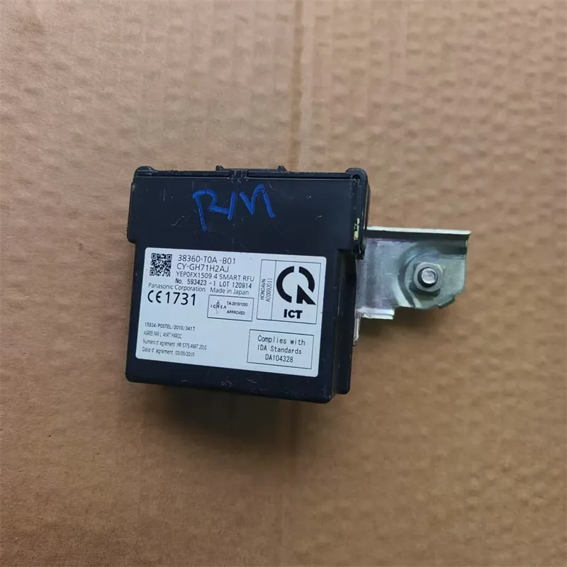 For Honda Civic 2012 2013 CR-V Smart RF Module Smart Key Control Unit
For Honda Civic 2012 2013 CR-V Smart RF Module Smart Key Control Unit