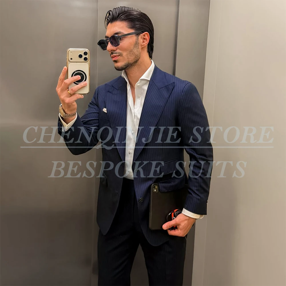 Pinstripe Men's Suits Formal Single Breasted Peak Lapel Slim Fit 2 Piece Jacket Pants Formal Male Clothing Business Blazer
Pinstripe Men's Suits Formal Single Breasted Peak Lapel Slim Fit 2 Piece Jacket Pants Formal Male Clothing Business Blazer