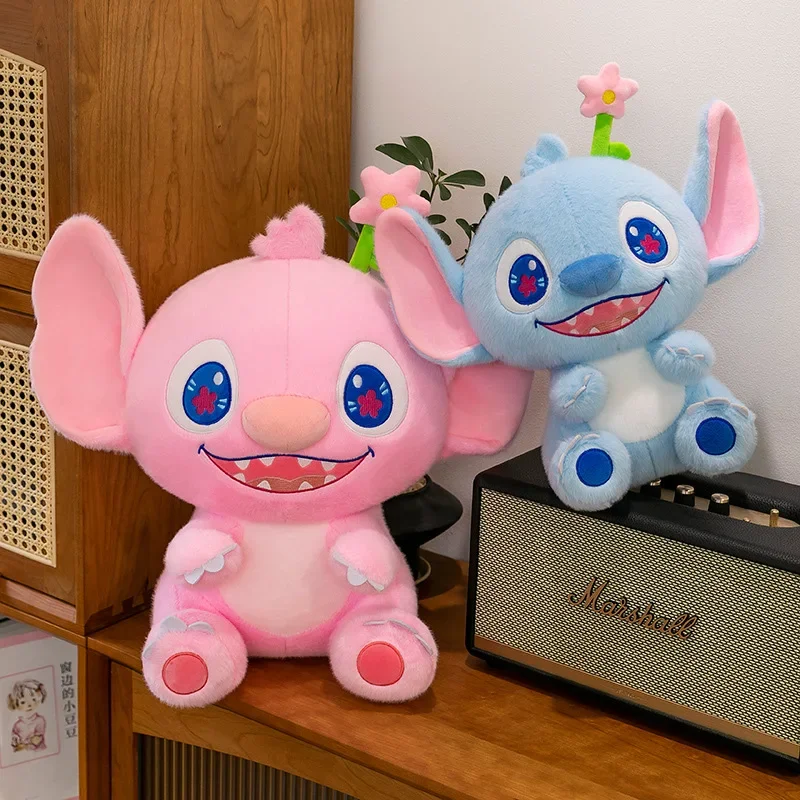 Disney Lilo & Stitch плюшевые игрушки Kawaii аниме плюшевые куклы розовые цветы стежка мягкие подушки 35-80 см подарки для детей
Disney Lilo & Stitch плюшевые игрушки Kawaii аниме плюшевые куклы розовые цветы стежка мягкие подушки 35-80 см подарки для детей