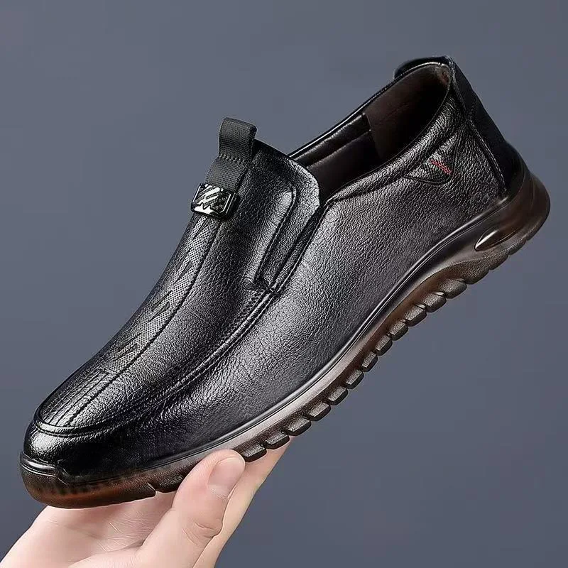 Beef tendon sole high-end business leather casual new dad one-pedal shoes men's soft surface hollow breathable
Beef tendon sole high-end business leather casual new dad one-pedal shoes men's soft surface hollow breathable