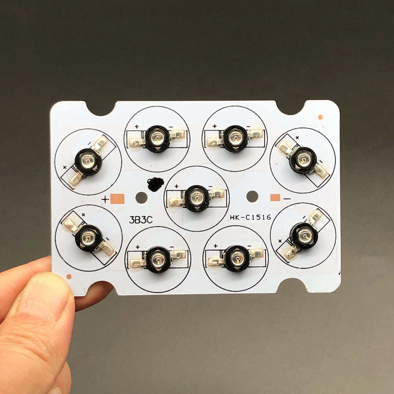 9 IR LEDs Panel Replacement Spare Parts Aluminum Plate for Infrared illuminator IR Lights
9 IR LEDs Panel Replacement Spare Parts Aluminum Plate for Infrared illuminator IR Lights