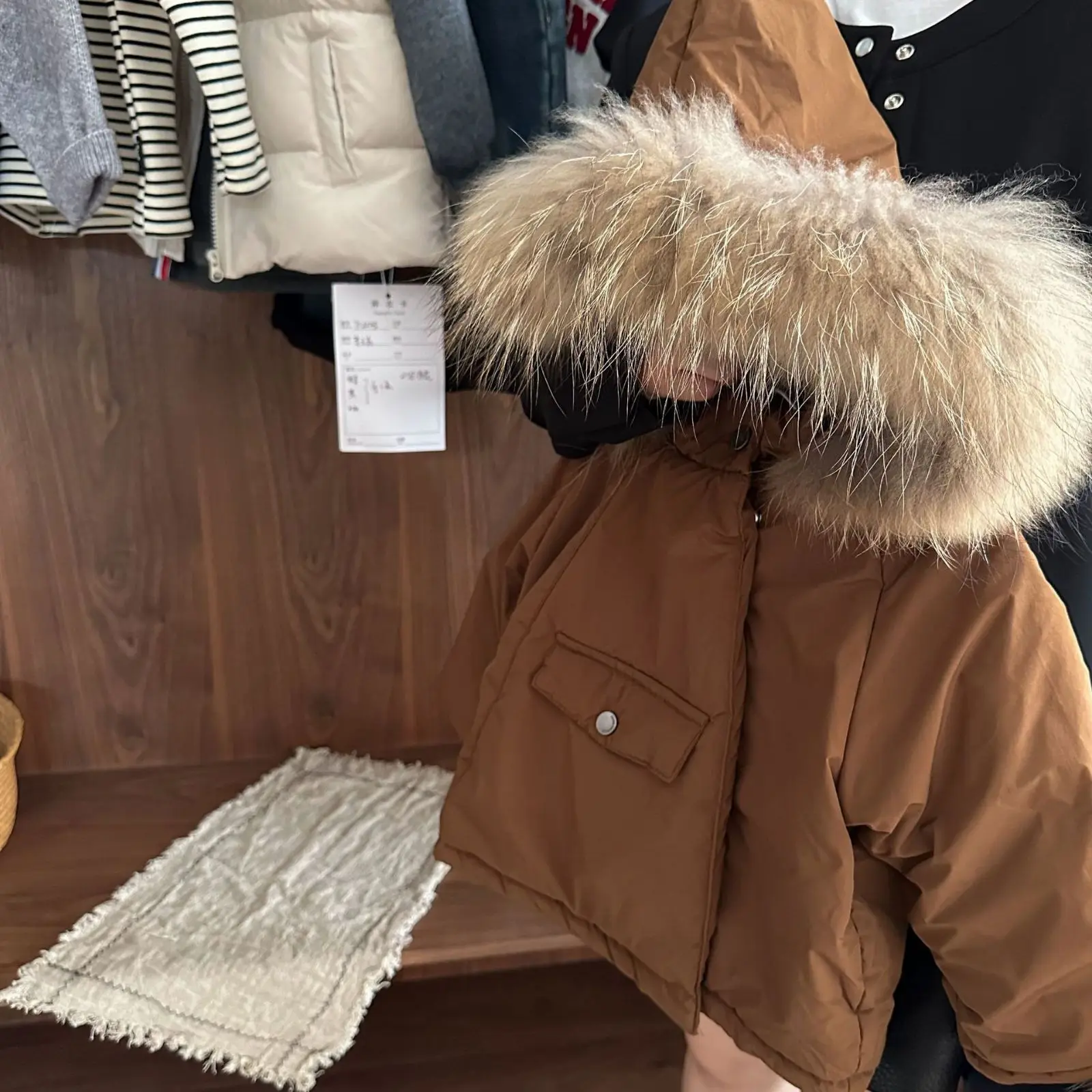 Winter New Boys Girls Fur Collar Hooded Coat Children Cotton Clothes Tops Baby Personality Cotton Loose Warm 2025
Winter New Boys Girls Fur Collar Hooded Coat Children Cotton Clothes Tops Baby Personality Cotton Loose Warm 2025