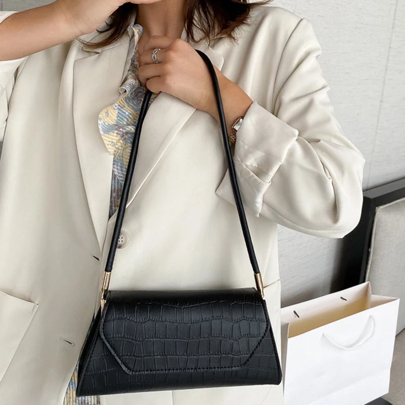 Crocodile Pattern Women's Handbag Fashion PU Leather Luxury Messenger Bag High Quality Casual Bag
Crocodile Pattern Women's Handbag Fashion PU Leather Luxury Messenger Bag High Quality Casual Bag