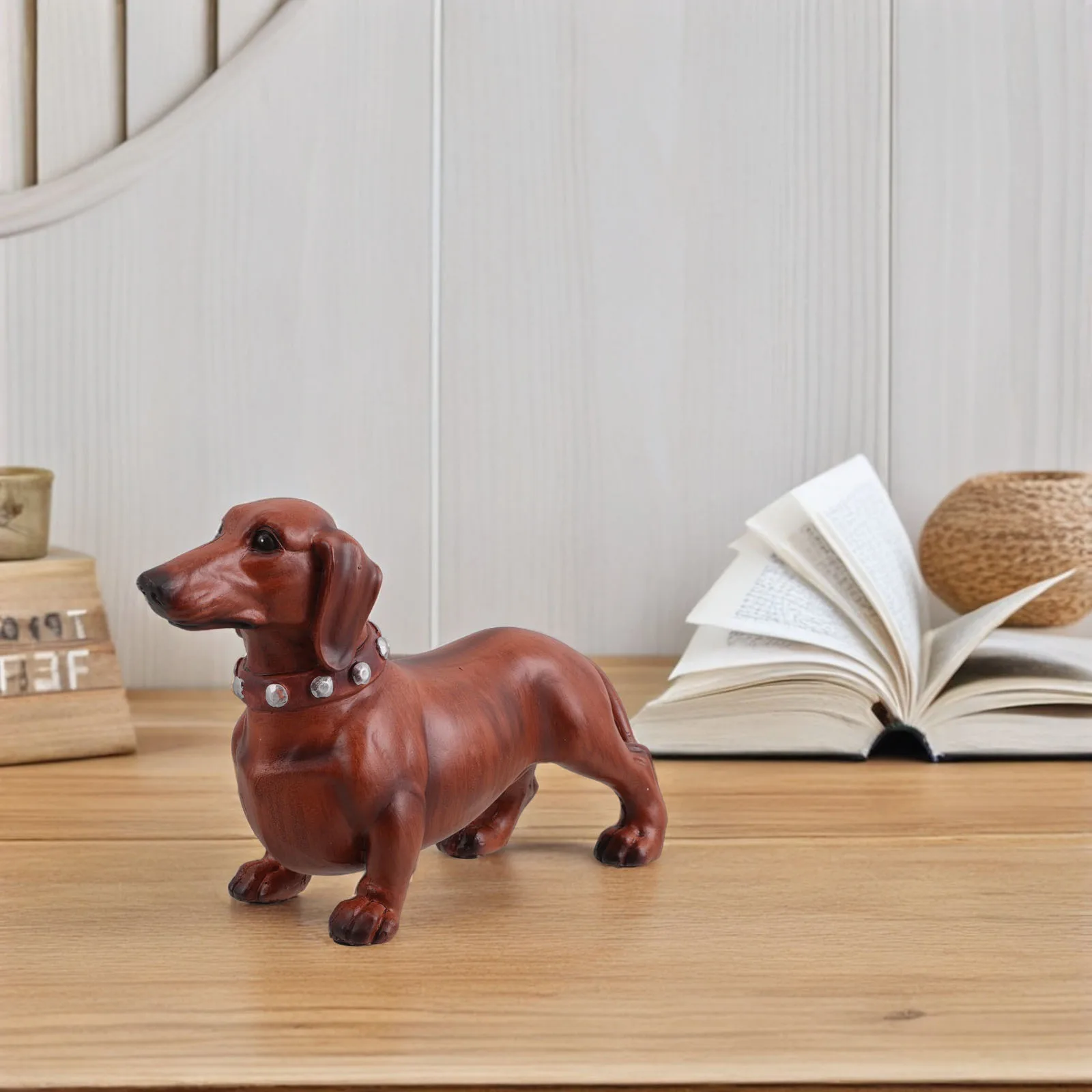 Cute Dachshund Figurines Modern Wood Grain Small Resin Decor Desk Ornaments Sausage Dog Statue Shelf Decor Piece
Cute Dachshund Figurines Modern Wood Grain Small Resin Decor Desk Ornaments Sausage Dog Statue Shelf Decor Piece