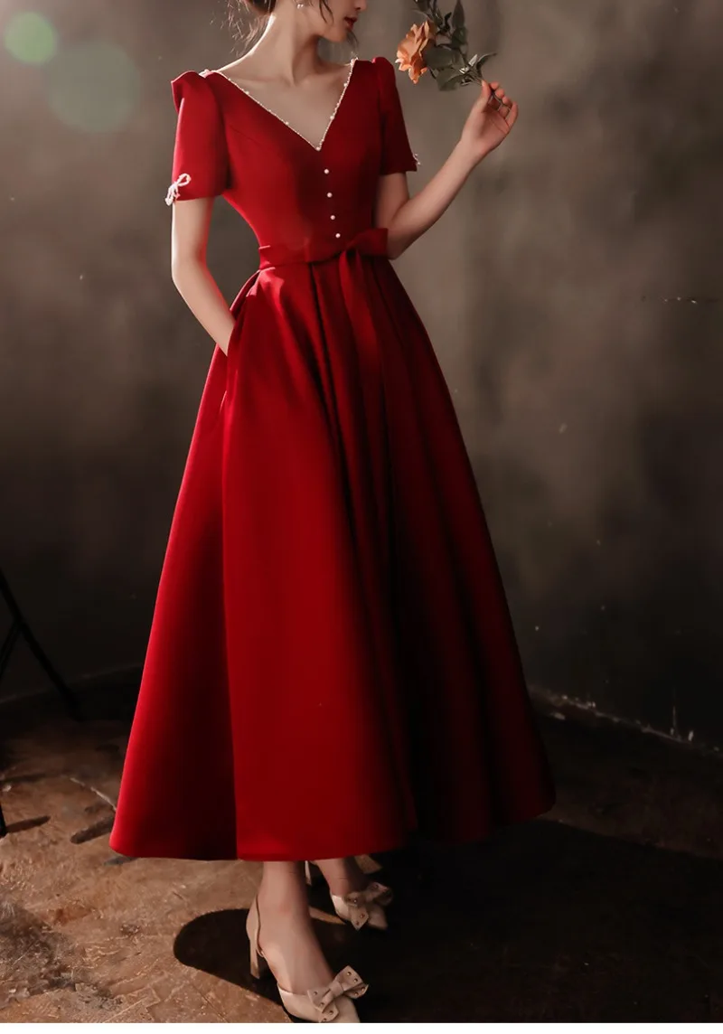 V-neck Elegant Red Formal Evening Dress 2024 Short Puff Sleeve Wedding Party Dresses Classic Bow Birthday Ball Gown Vestidos
V-neck Elegant Red Formal Evening Dress 2024 Short Puff Sleeve Wedding Party Dresses Classic Bow Birthday Ball Gown Vestidos