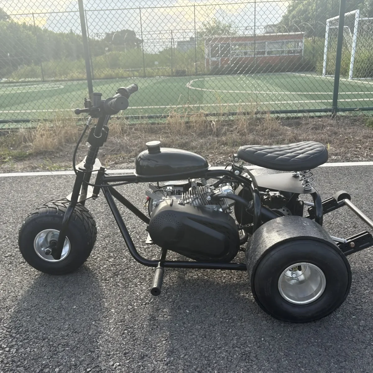 Four Stroke 212cc Fuel Kart Mini 3-Wheeler All-terrain Off-road Beach ATV Car Mountain Rally Drift Vehicle for Adult
Four Stroke 212cc Fuel Kart Mini 3-Wheeler All-terrain Off-road Beach ATV Car Mountain Rally Drift Vehicle for Adult