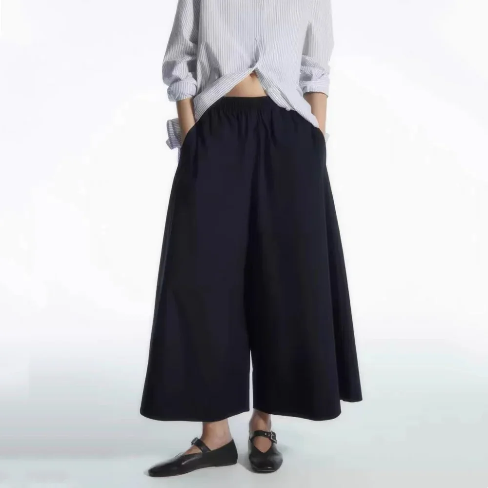 2024 Summer New Fashion Women's Loose Elastic Waist Folded Wide Leg Casual Floor Slam Pants Versatile wide leg pleated pants
2024 Summer New Fashion Women's Loose Elastic Waist Folded Wide Leg Casual Floor Slam Pants Versatile wide leg pleated pants