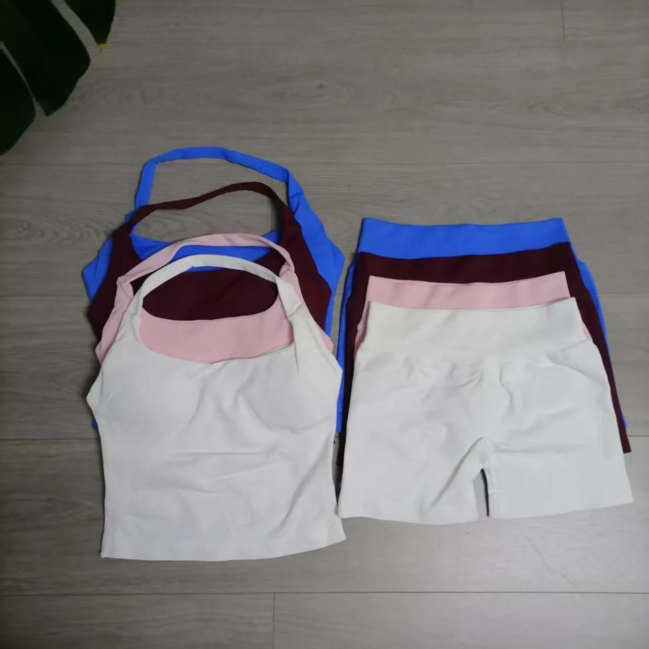 2pcs Impact Sports Set Women Backless Halter Tops High Waist Seamless Hight Stretch Shorts Gym Suit Sportswear Workout Sets
2pcs Impact Sports Set Women Backless Halter Tops High Waist Seamless Hight Stretch Shorts Gym Suit Sportswear Workout Sets