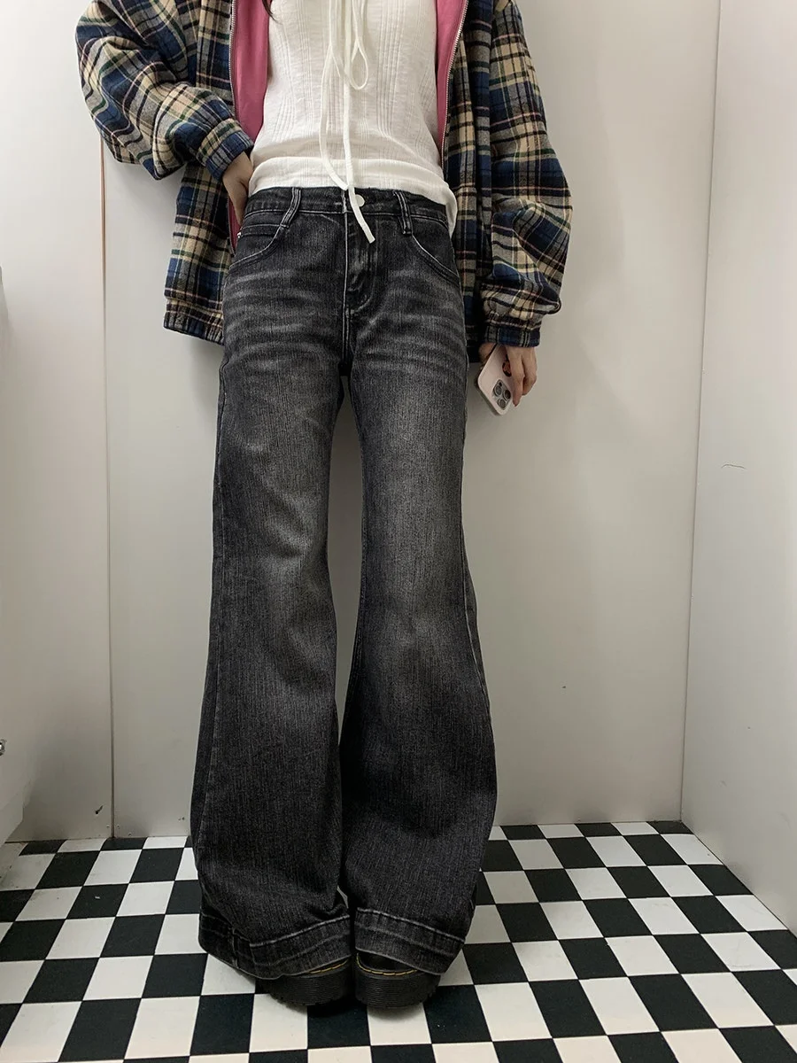 High Waist Flared Jeans Slimming Casual Long Pants Super Leg Lengthening Coated Denim French Style Women's Fashion
High Waist Flared Jeans Slimming Casual Long Pants Super Leg Lengthening Coated Denim French Style Women's Fashion