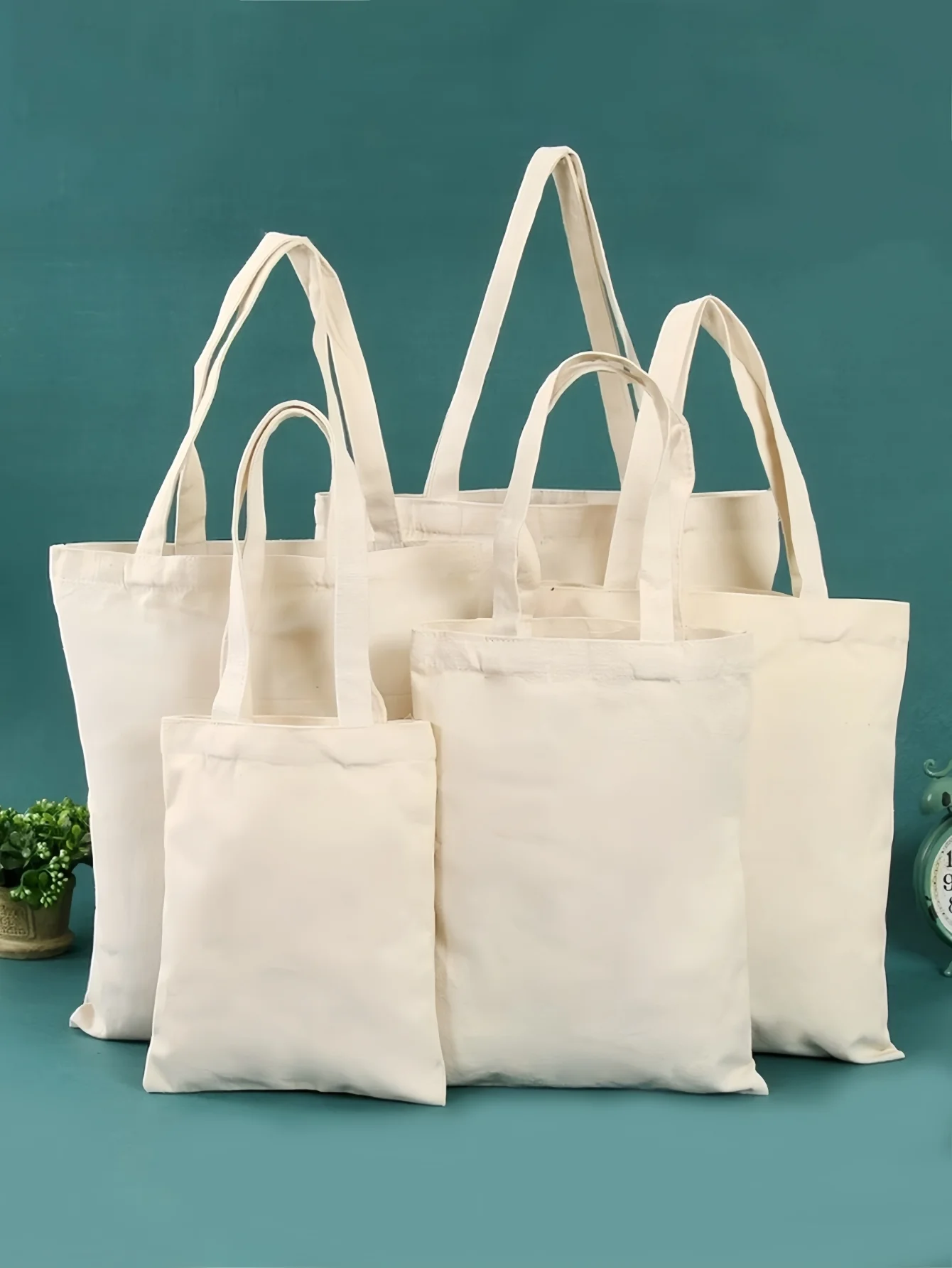 Blank shoulder canvas bag, student hand-held canvas bag, solid color companion gift shopping bag, canvas bag
Blank shoulder canvas bag, student hand-held canvas bag, solid color companion gift shopping bag, canvas bag
