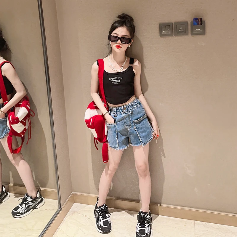 Girls Summer Sets Vest Tops+Shorts Jeans Pants Casual 2PCS Outfits 2024 New Street Kids Clothing Sets for Girl 4 6 8 10 12 years
Girls Summer Sets Vest Tops+Shorts Jeans Pants Casual 2PCS Outfits 2024 New Street Kids Clothing Sets for Girl 4 6 8 10 12 years